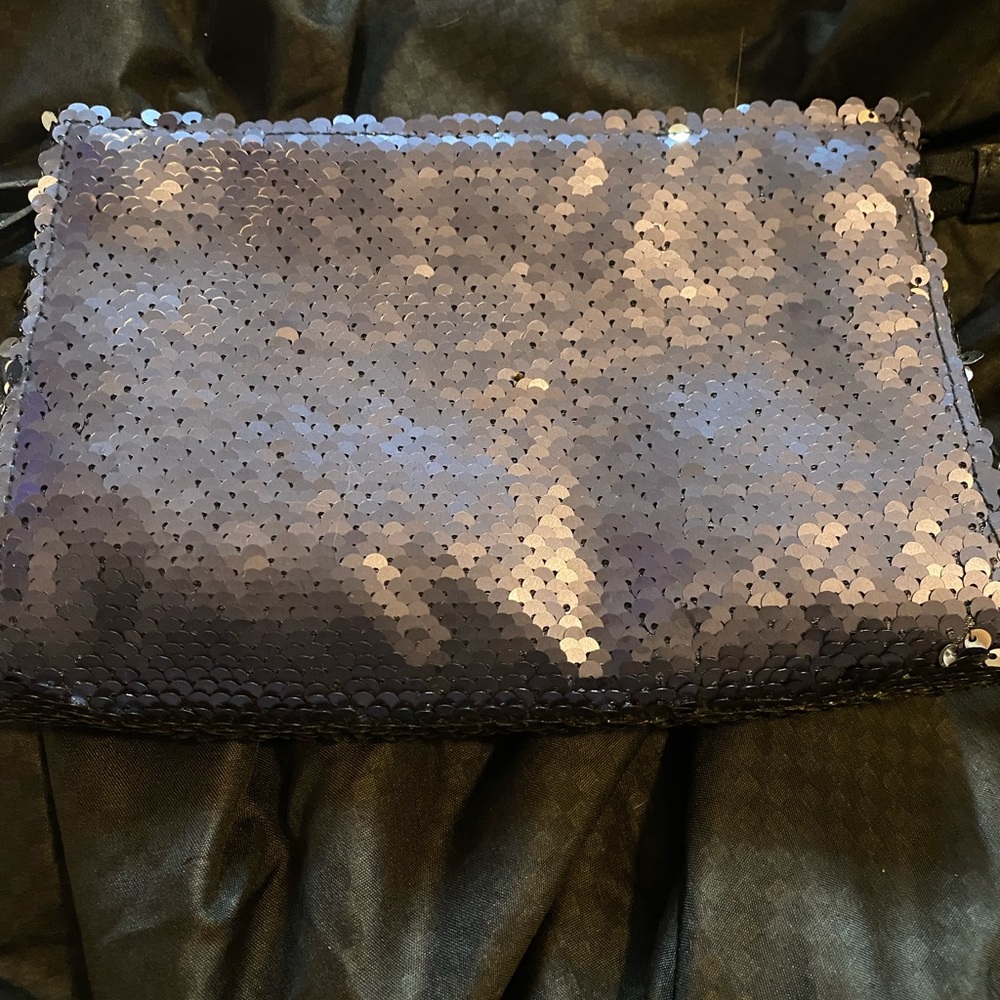 Ipsy bag with makeup and fake eyelashes bundle